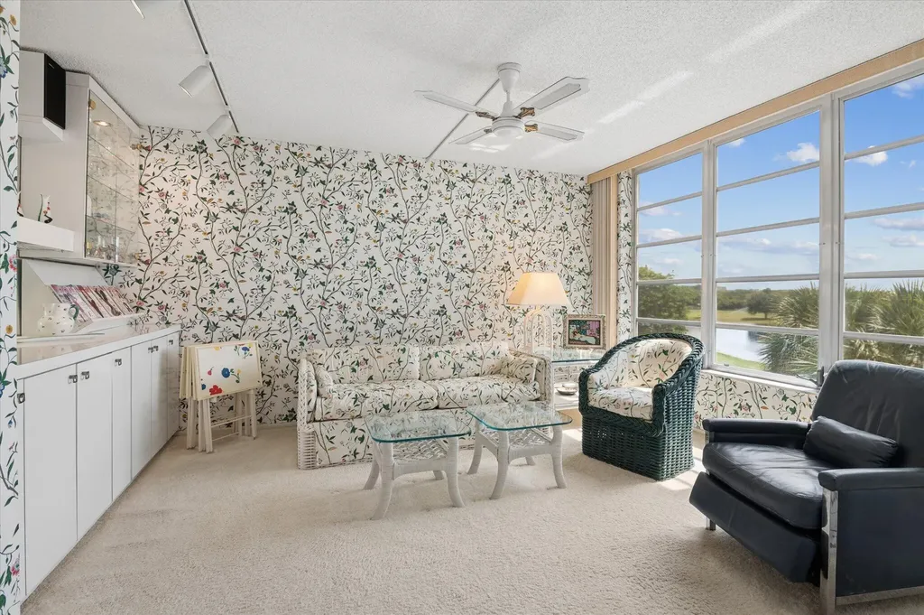 806 Cypress Boulevard Pompano Beach FL 33069