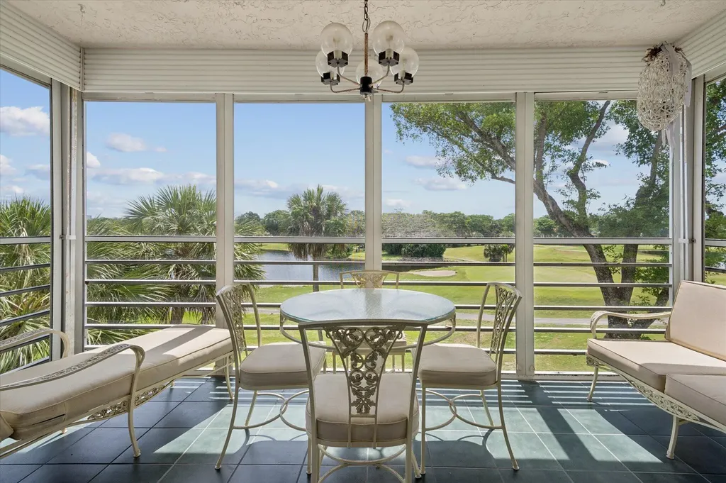 806 Cypress Boulevard Pompano Beach FL 33069