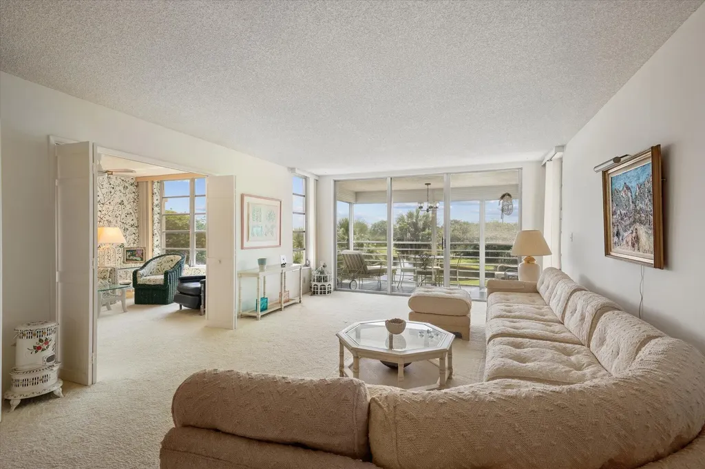 806 Cypress Boulevard Pompano Beach FL 33069