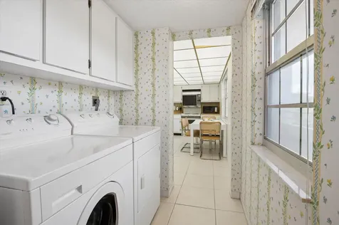 806 Cypress Boulevard Pompano Beach FL 33069