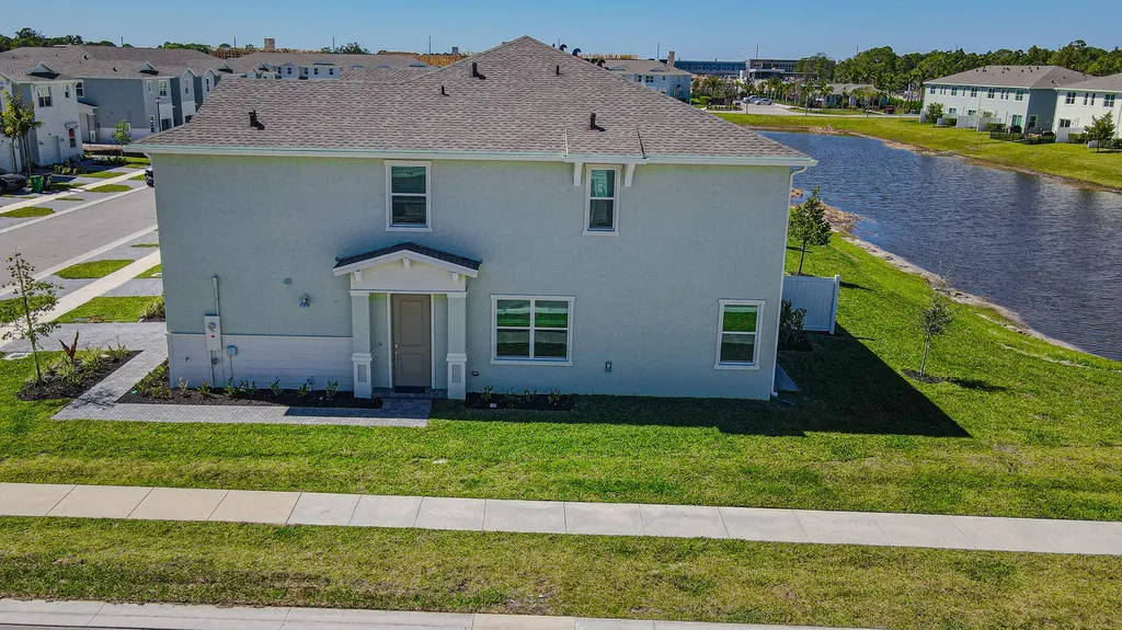 503 SE Rivergrass Street Port St Lucie FL 34984