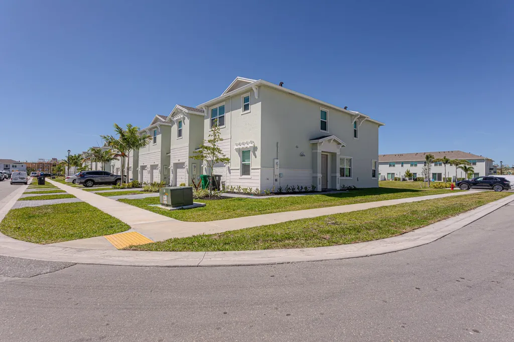 503 SE Rivergrass Street Port St Lucie FL 34984