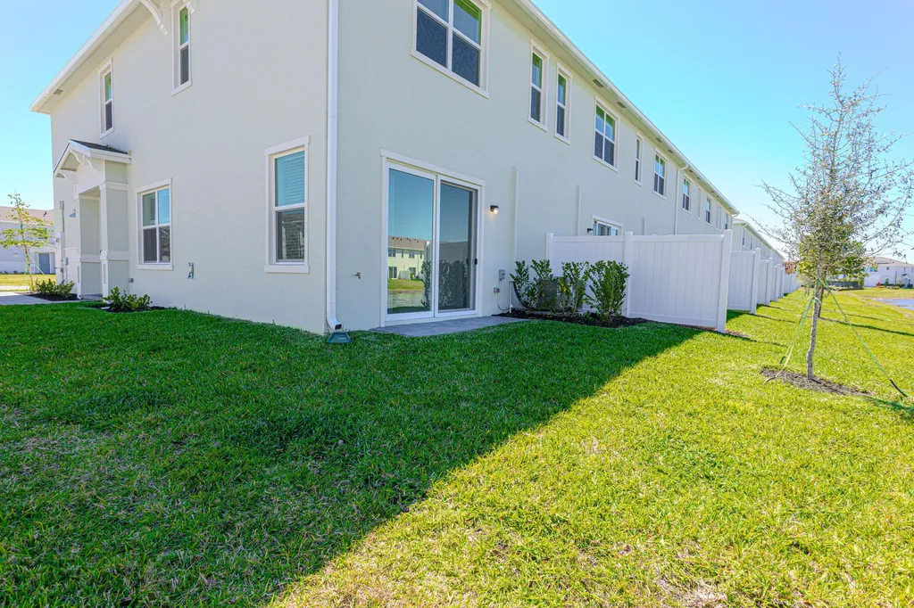 503 SE Rivergrass Street Port St Lucie FL 34984