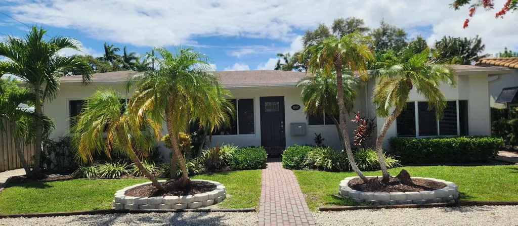 1207 NE 12th Avenue Fort Lauderdale FL 33304
