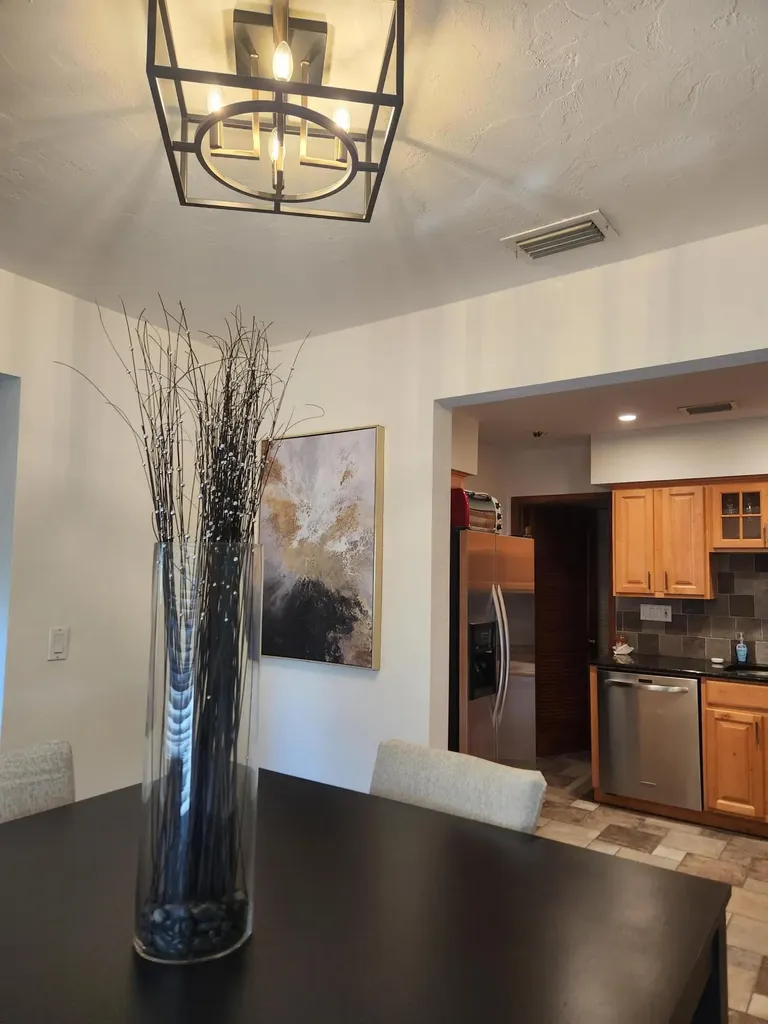 1207 NE 12th Avenue Fort Lauderdale FL 33304