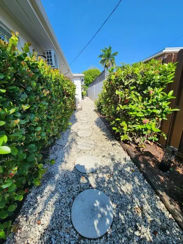 1207 NE 12th Avenue Fort Lauderdale FL 33304