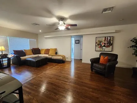 1207 NE 12th Avenue Fort Lauderdale FL 33304