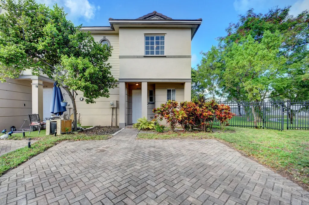 2036 Marsh Harbor Drive West Palm Beach FL 33404