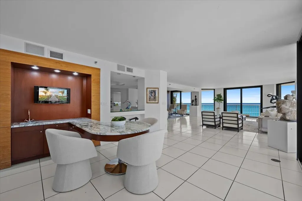 3170 S Ocean Boulevard Palm Beach FL 33480