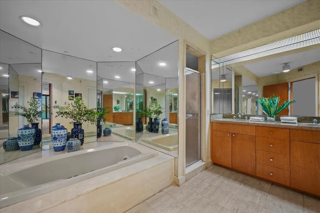 3170 S Ocean Boulevard Palm Beach FL 33480