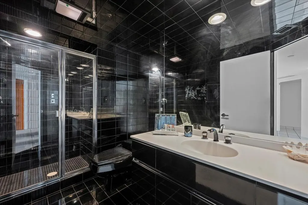3170 S Ocean Boulevard Palm Beach FL 33480