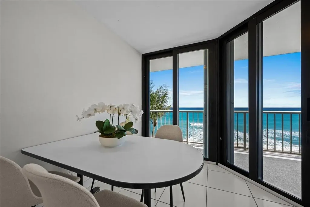 3170 S Ocean Boulevard Palm Beach FL 33480