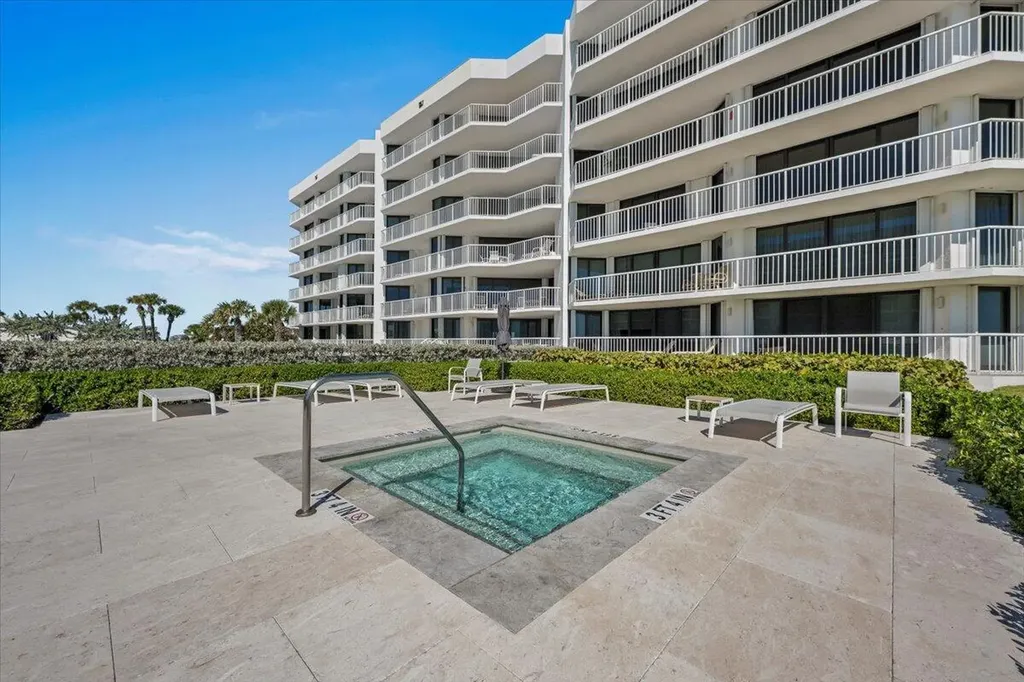 3170 S Ocean Boulevard Palm Beach FL 33480
