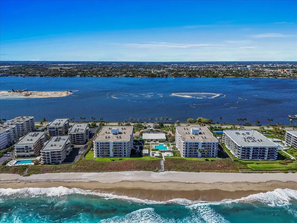 3170 S Ocean Boulevard Palm Beach FL 33480