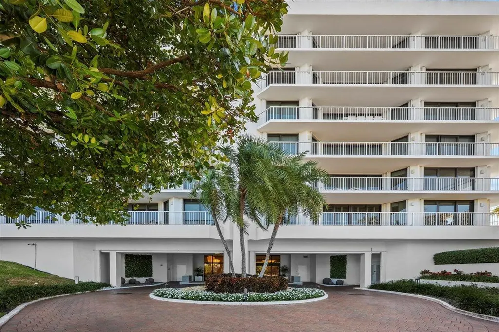 3170 S Ocean Boulevard Palm Beach FL 33480