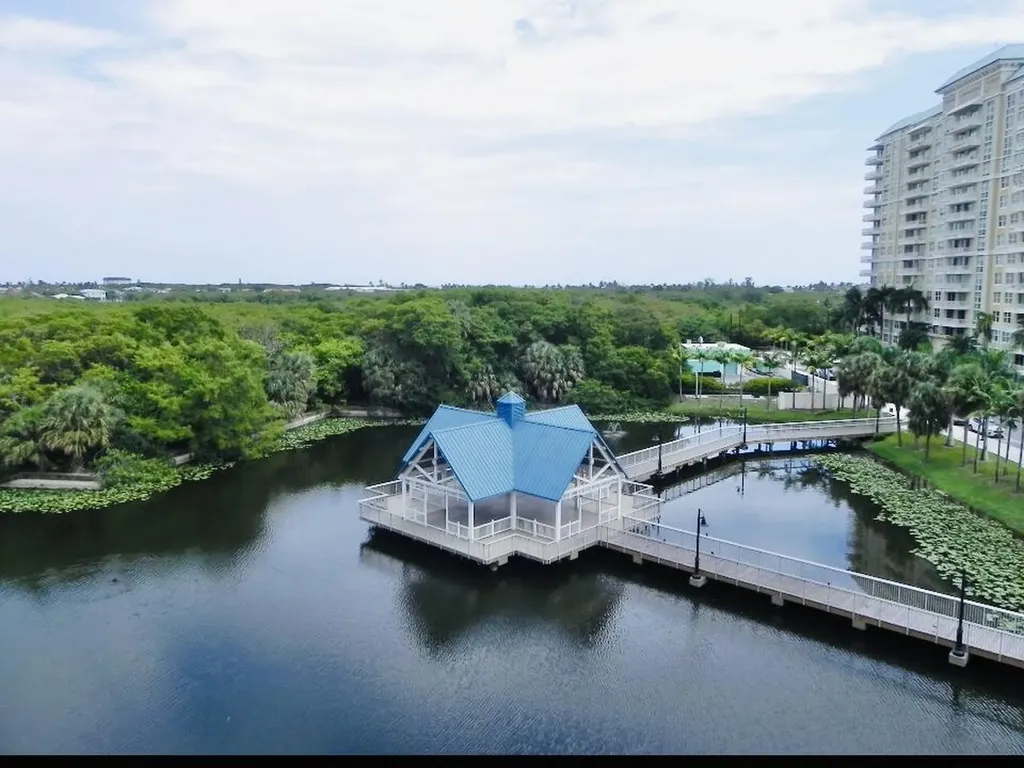 450 N Federal Highway Boynton Beach FL 33435