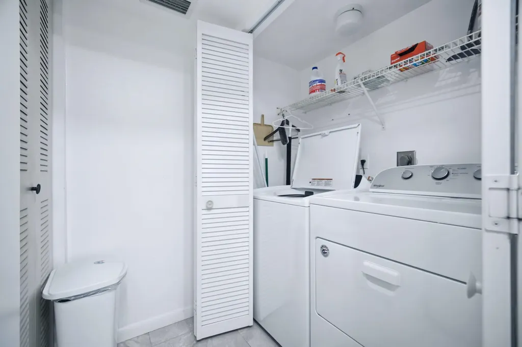 9244 W Atlantic Boulevard Coral Springs FL 33071