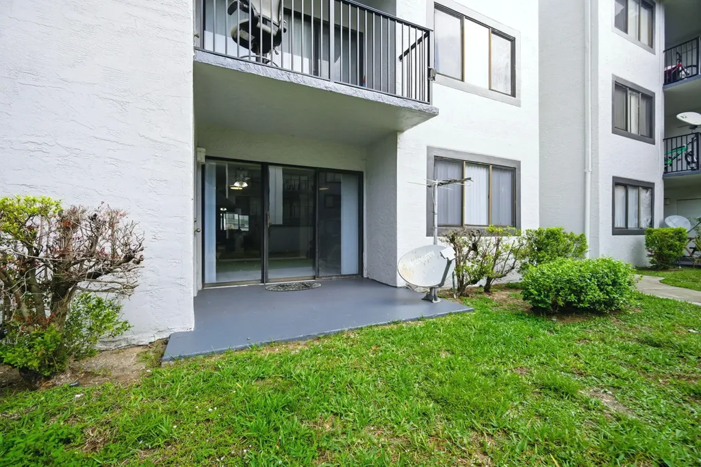 9244 W Atlantic Boulevard Coral Springs FL 33071