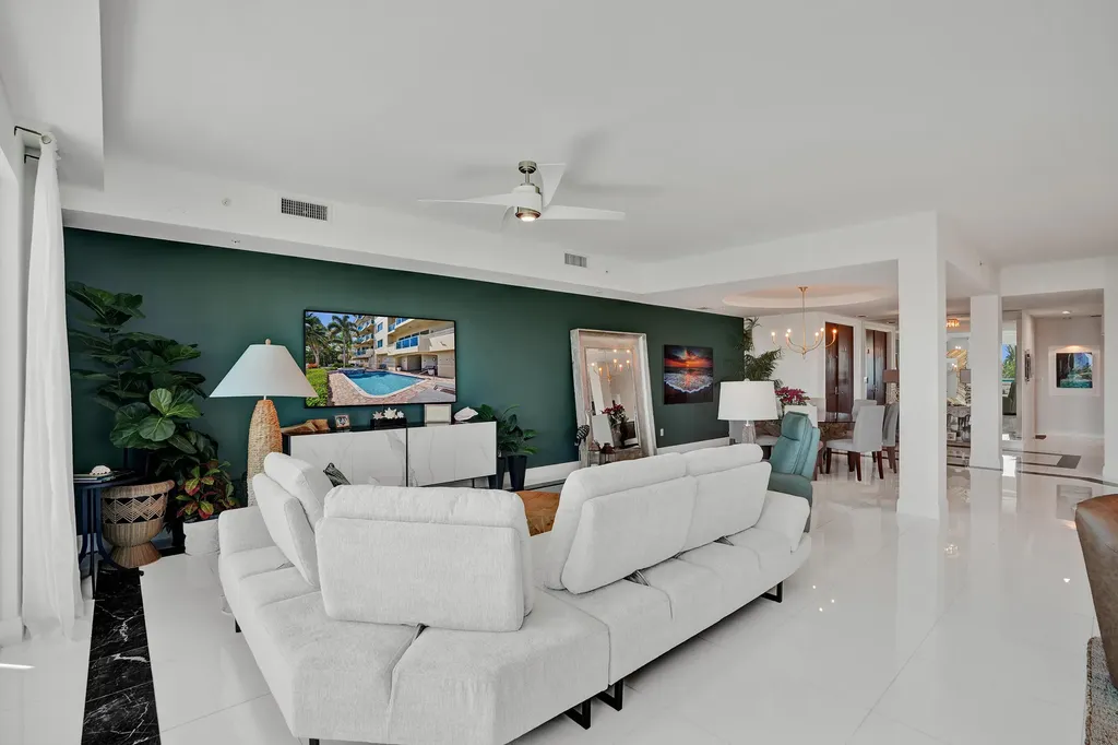 516 Hendricks Isle Fort Lauderdale FL 33301