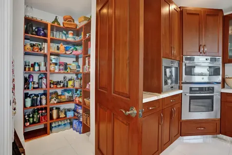 516 Hendricks Isle Fort Lauderdale FL 33301