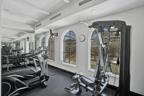 516 Hendricks Isle Fort Lauderdale FL 33301