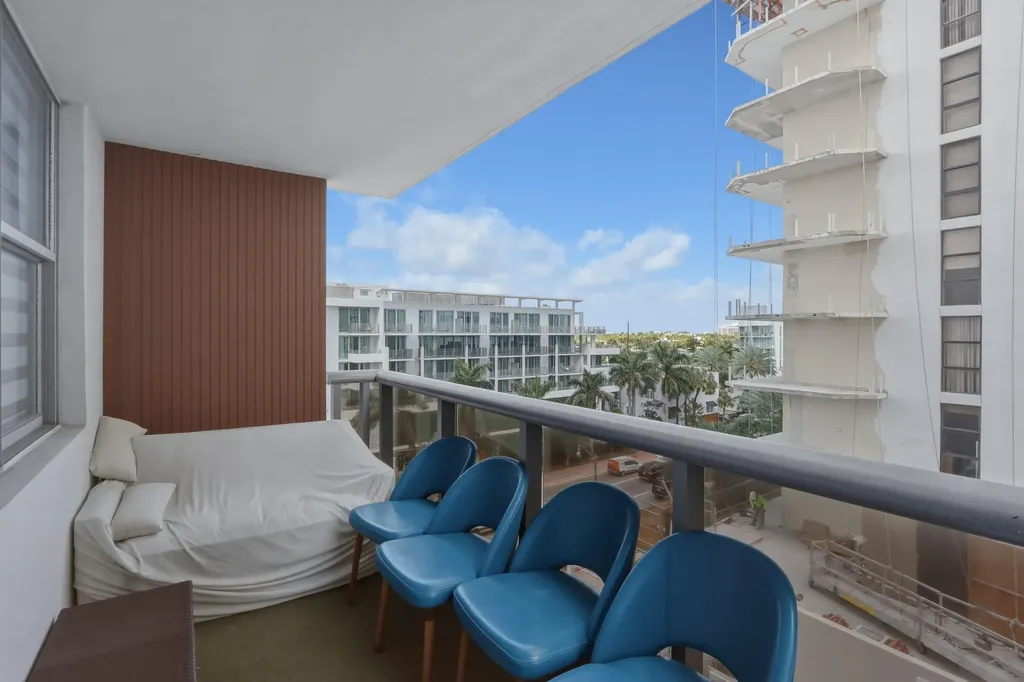 6039 Collins Avenue Miami Beach FL 33140