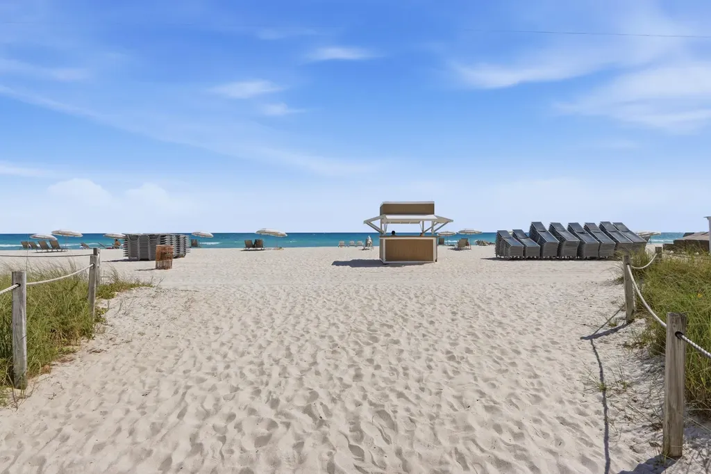 6039 Collins Avenue Miami Beach FL 33140