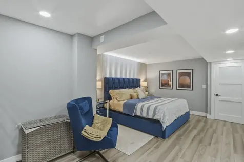 6039 Collins Avenue Miami Beach FL 33140
