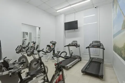 6039 Collins Avenue Miami Beach FL 33140