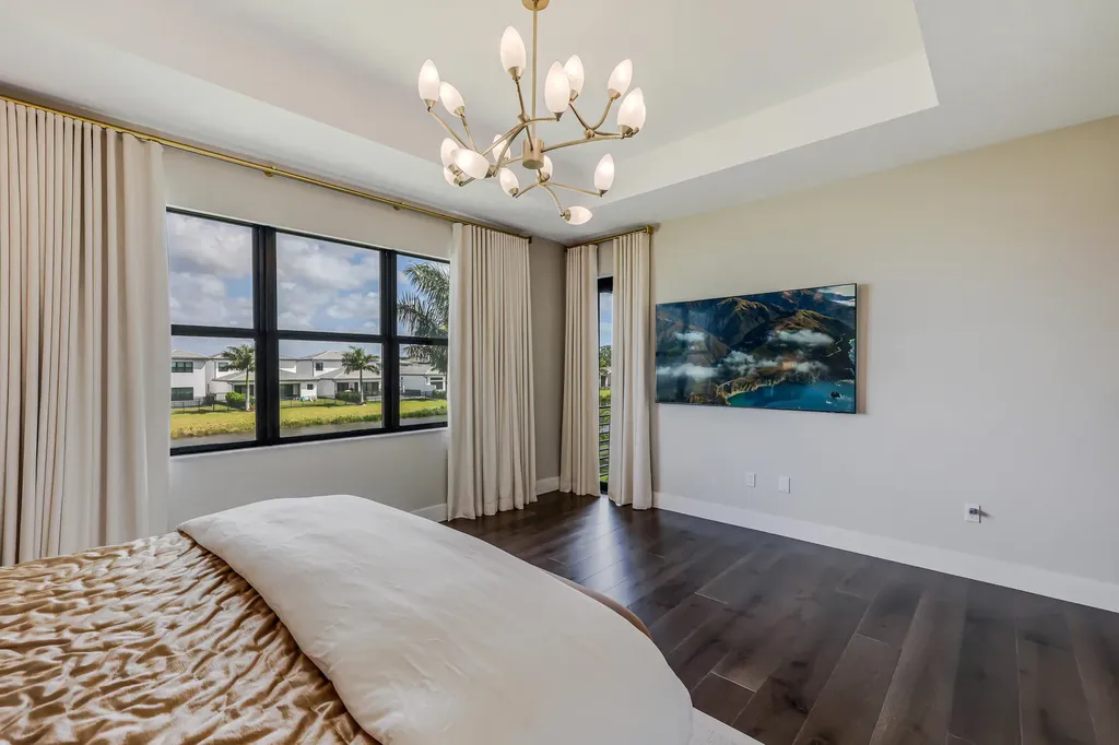 8283 Royal County Down Road Boca Raton FL 33434