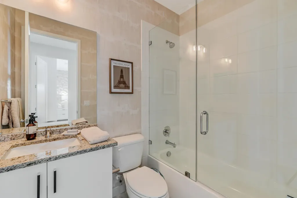 8283 Royal County Down Road Boca Raton FL 33434