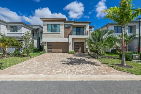 8283 Royal County Down Road Boca Raton FL 33434