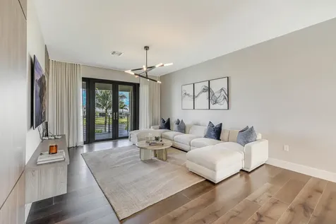 8283 Royal County Down Road Boca Raton FL 33434