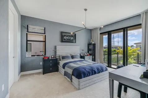 8283 Royal County Down Road Boca Raton FL 33434