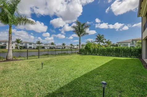 8283 Royal County Down Road Boca Raton FL 33434
