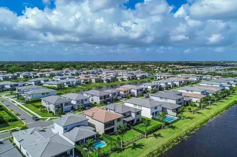 8283 Royal County Down Road Boca Raton FL 33434