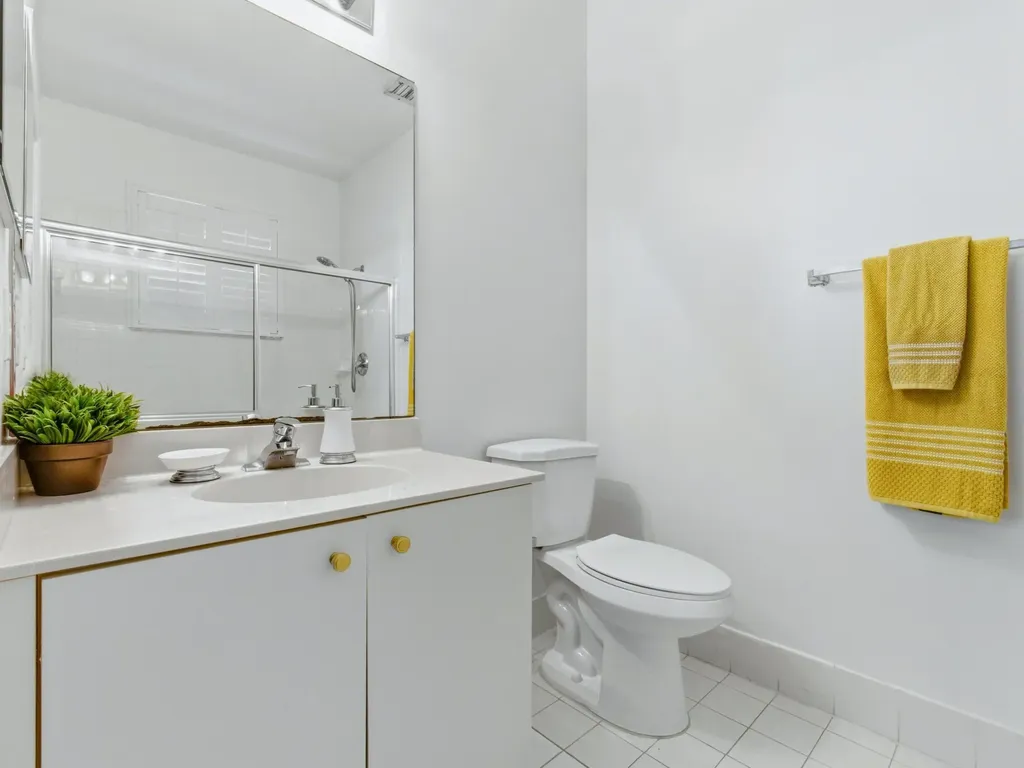 2568 N Coral Trace Circle N Delray Beach FL 33445