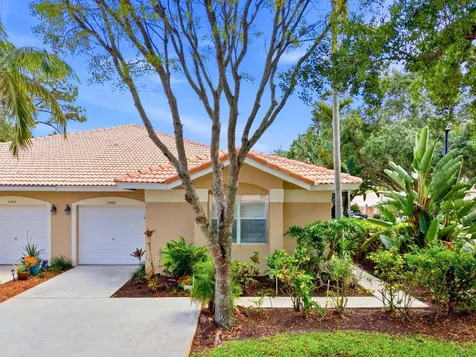 2568 N Coral Trace Circle N Delray Beach FL 33445