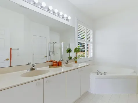 2568 N Coral Trace Circle N Delray Beach FL 33445
