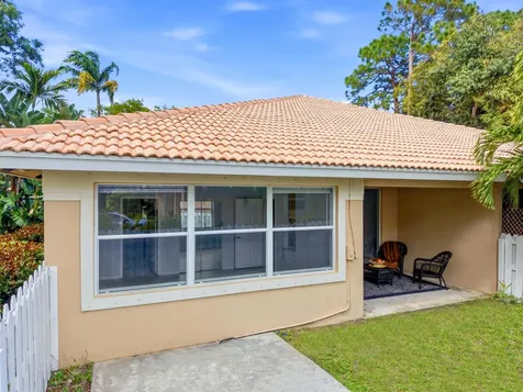 2568 N Coral Trace Circle N Delray Beach FL 33445
