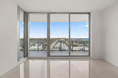 220 Lake Shore Drive Lake Park FL 33403