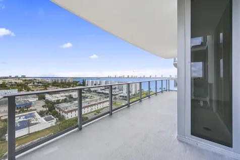 220 Lake Shore Drive Lake Park FL 33403