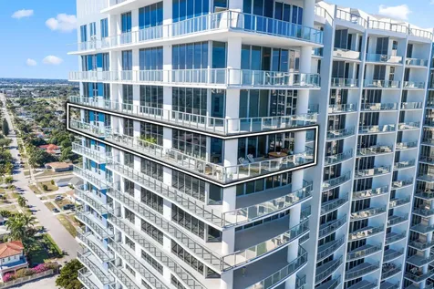 220 Lake Shore Drive Lake Park FL 33403