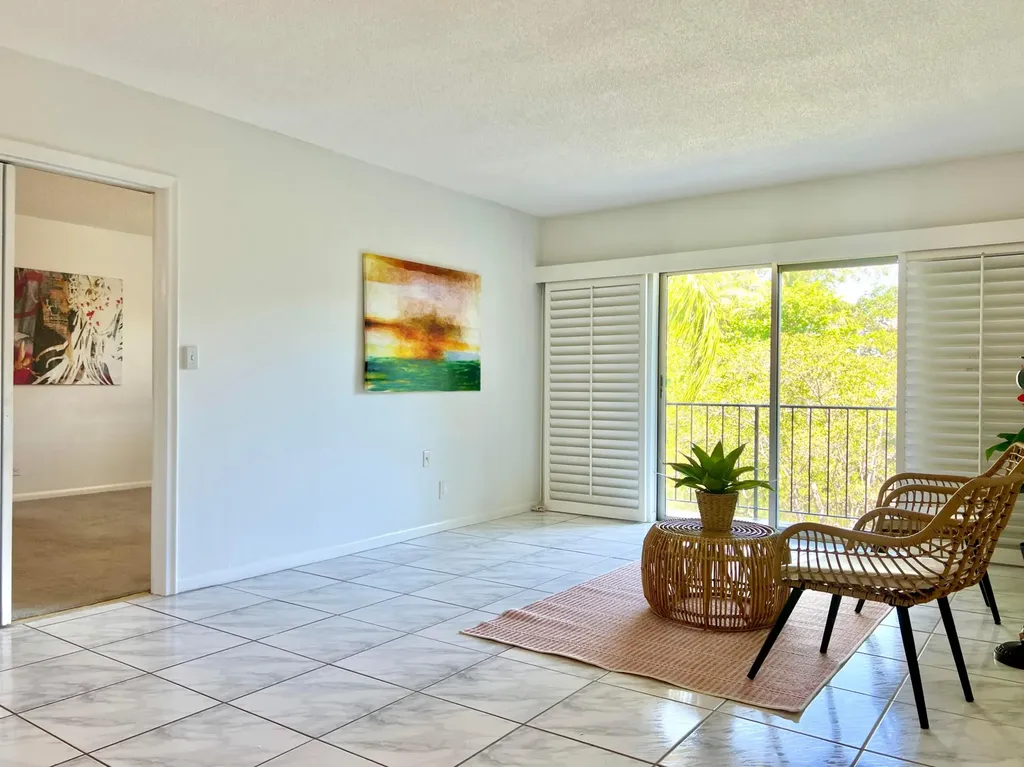1785 N Andrews Square Fort Lauderdale FL 33311