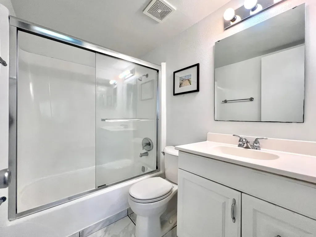 1785 N Andrews Square Fort Lauderdale FL 33311