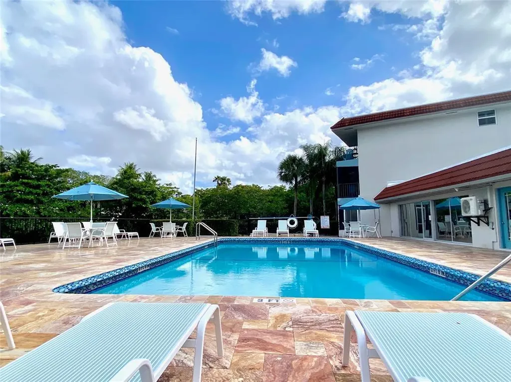 1785 N Andrews Square Fort Lauderdale FL 33311