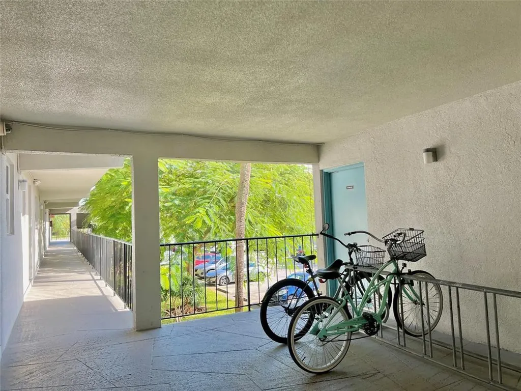1785 N Andrews Square Fort Lauderdale FL 33311