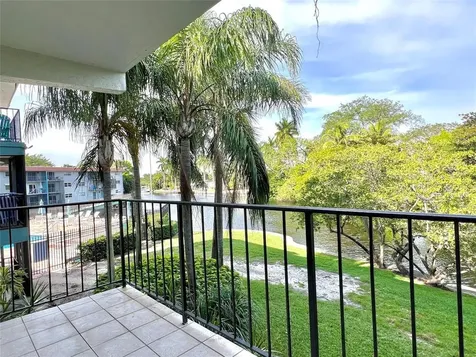 1785 N Andrews Square Fort Lauderdale FL 33311