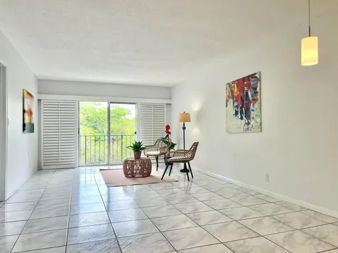 1785 N Andrews Square Fort Lauderdale FL 33311