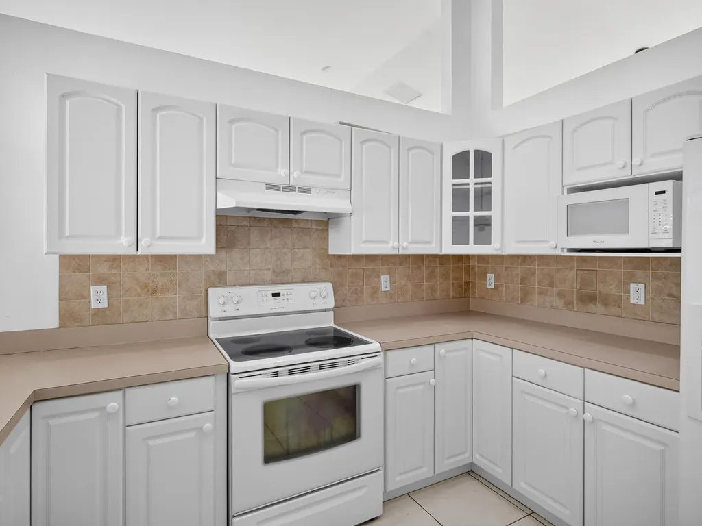 1881 SW Buttercup Avenue Port St Lucie FL 34953